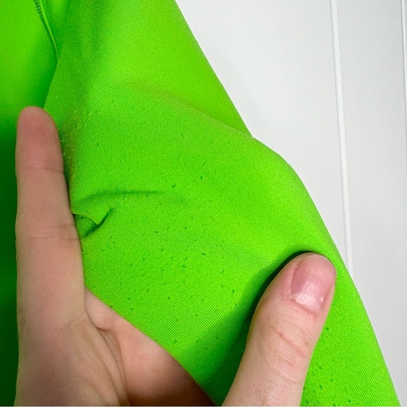 Lululemon Run: Warm Up Crew Frond Lime Green Running Workout Women’s Size Medium - Picture 7 of 8